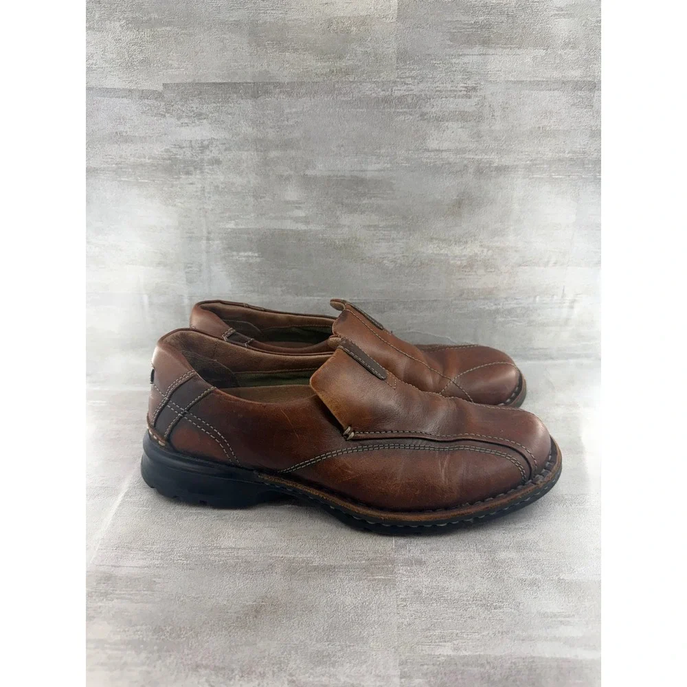 Clarks men slip